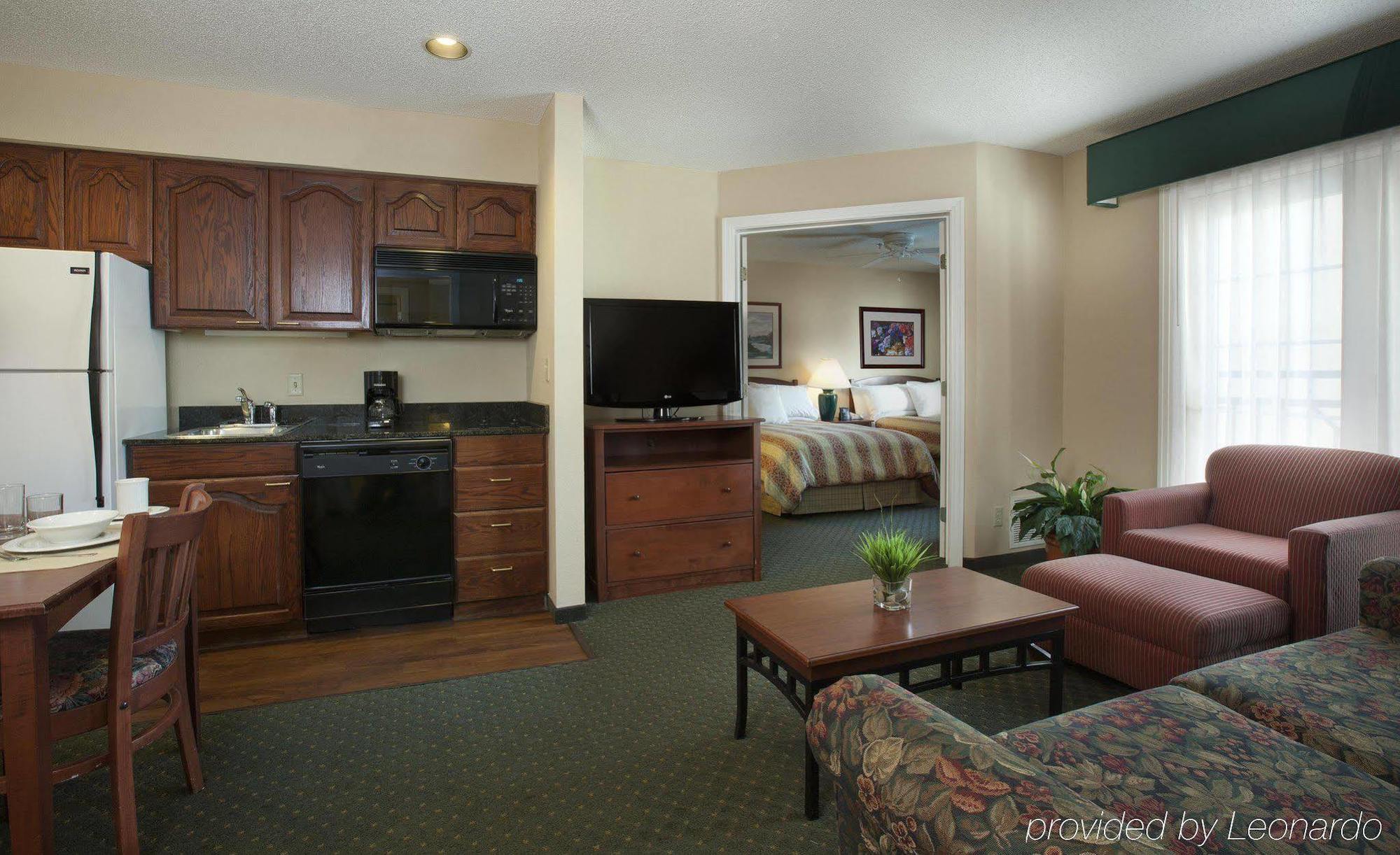 Homewood Suites By Hilton Kansas City Airport Quarto foto